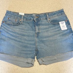 Denizen mid-rise 5” shorts